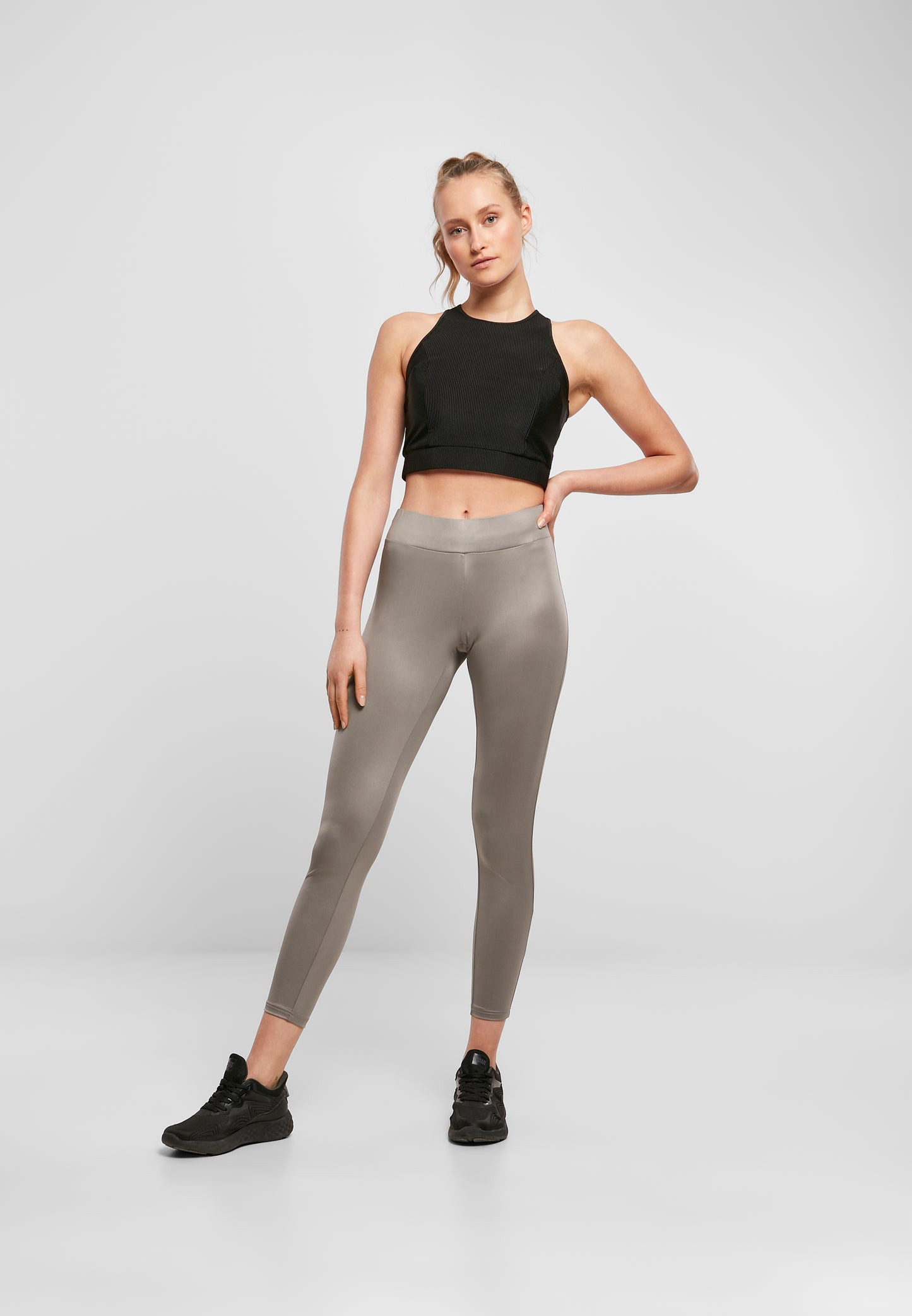 Ladies Synthetic Leather Leggings